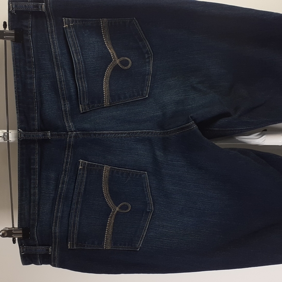 Rider by Lee Mid-Rise Bootcut Curvy Blue Jeans Waist 38" - Picture 7 of 16